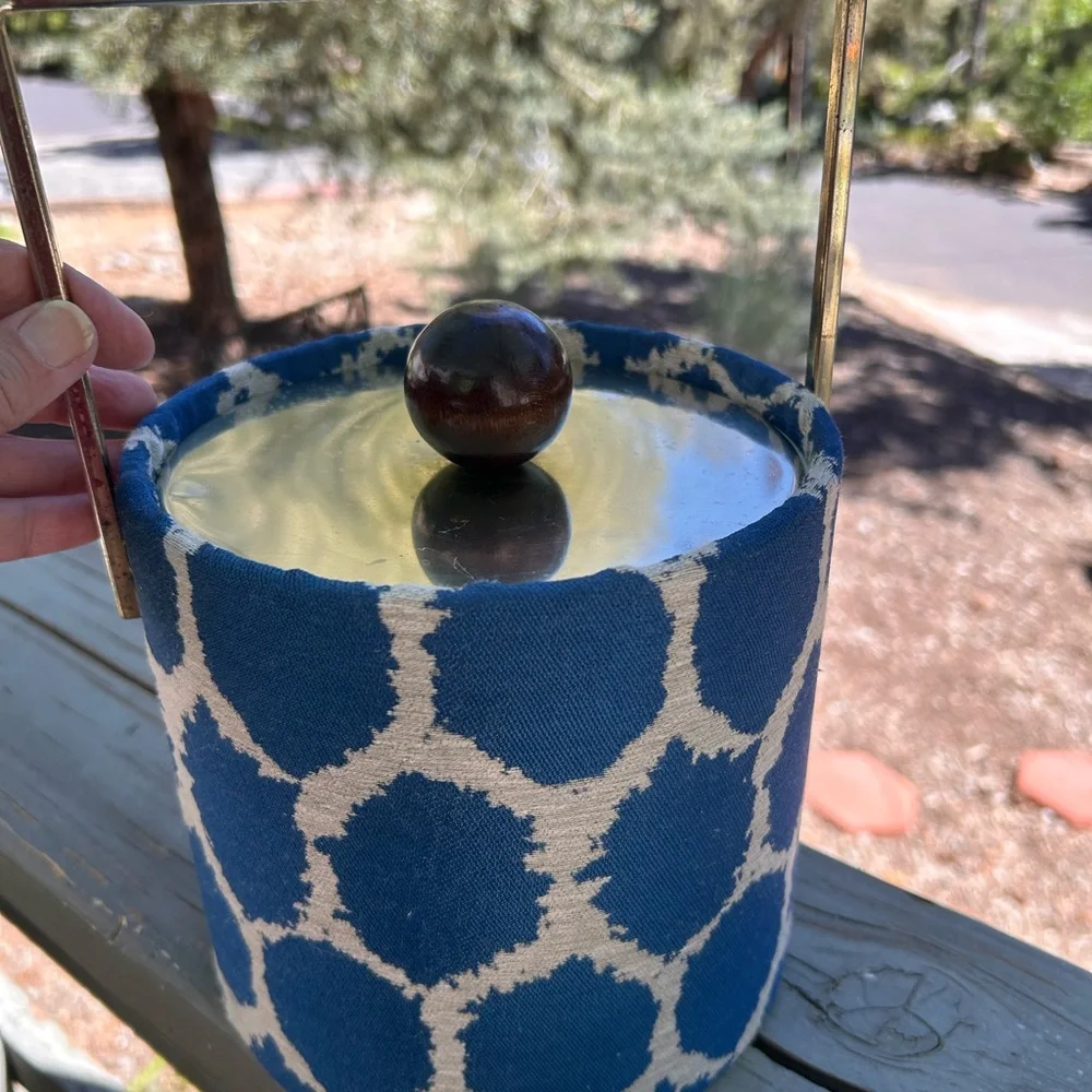 VINTAGE Cool 70’s vibe ice bucket gorgeous!